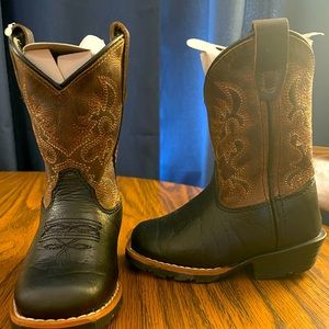 Dan Post toddler cowboy boots. Size: 4. Never worn.